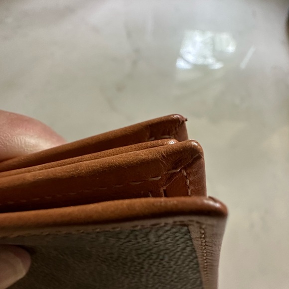 Celine Macadam Bi-Fold Wallet With Snappy Change Pocket Unisex - Picture 12 of 14